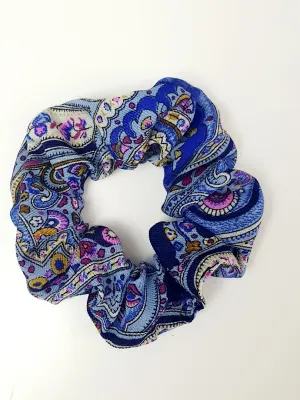 Woolen Paisley Scrunchie