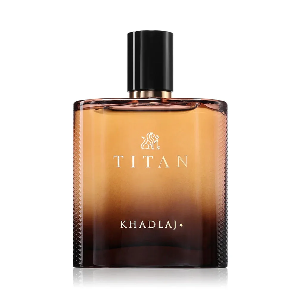 تيتان